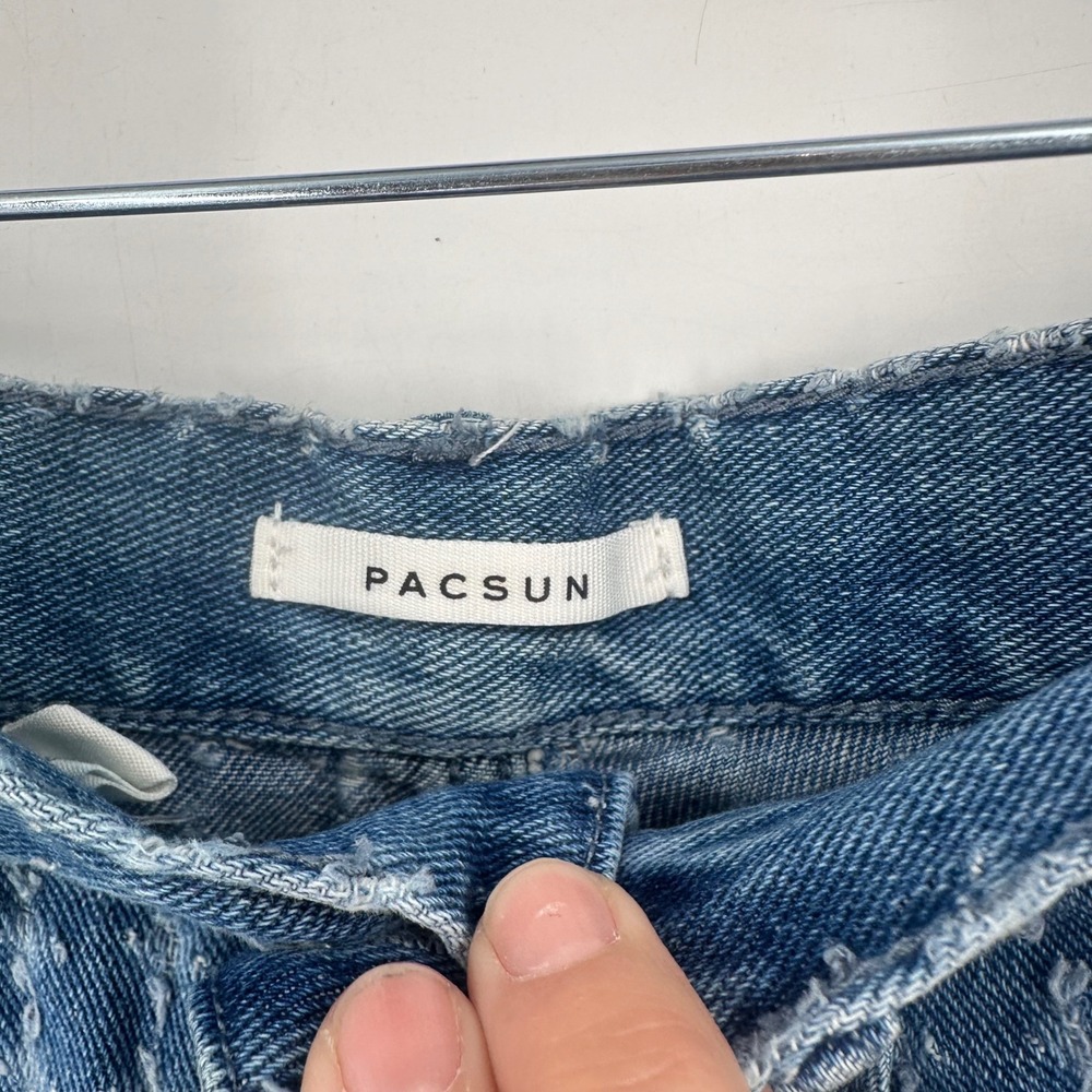 Pacsun 90s Girlfriend Denim Shorts Blue Cross Pattern Frayed Hem Size 26‎ - Picture 2 of 10